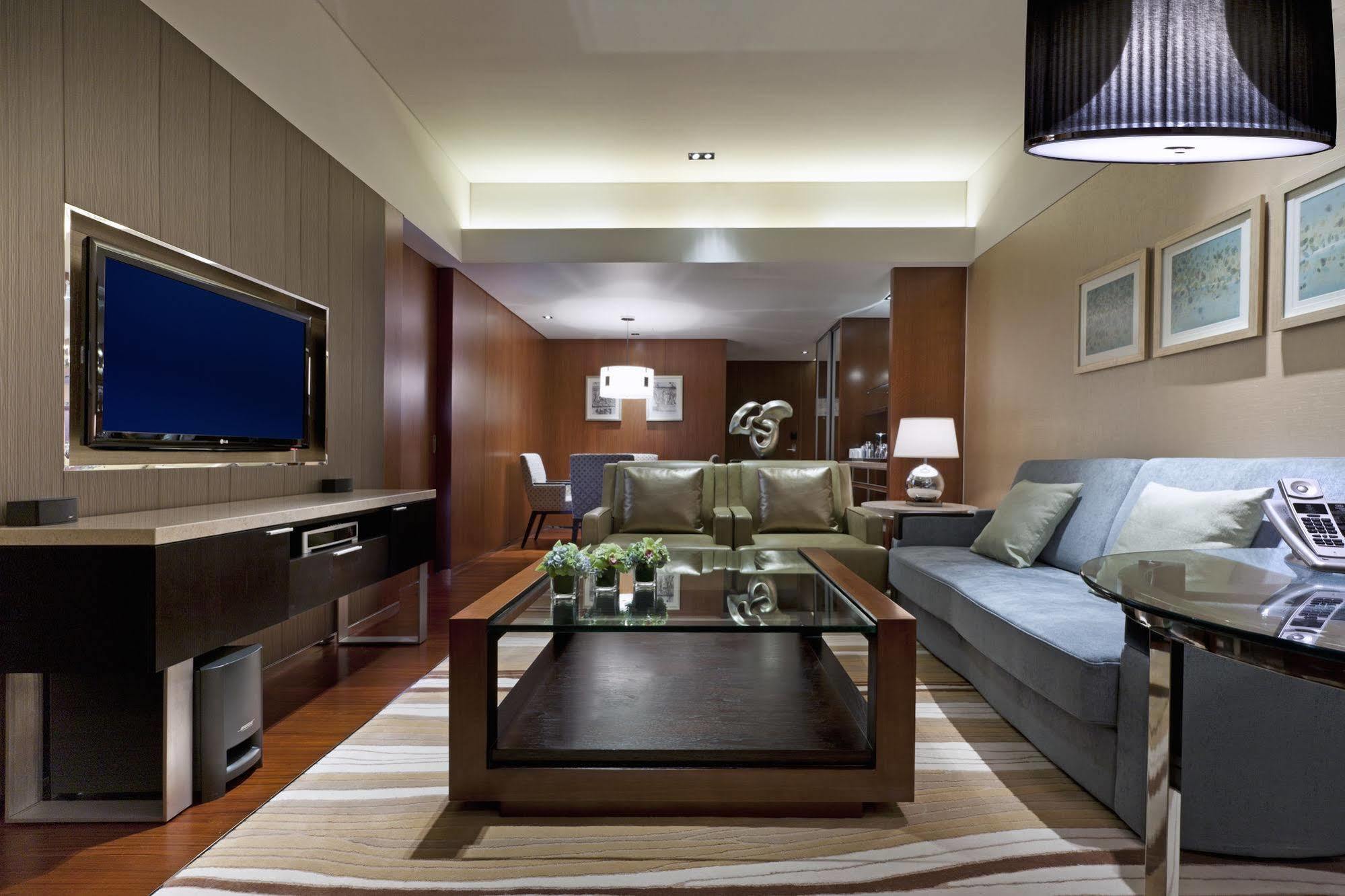 Sheraton Grand Beijing Dongcheng Hotel Экстерьер фото